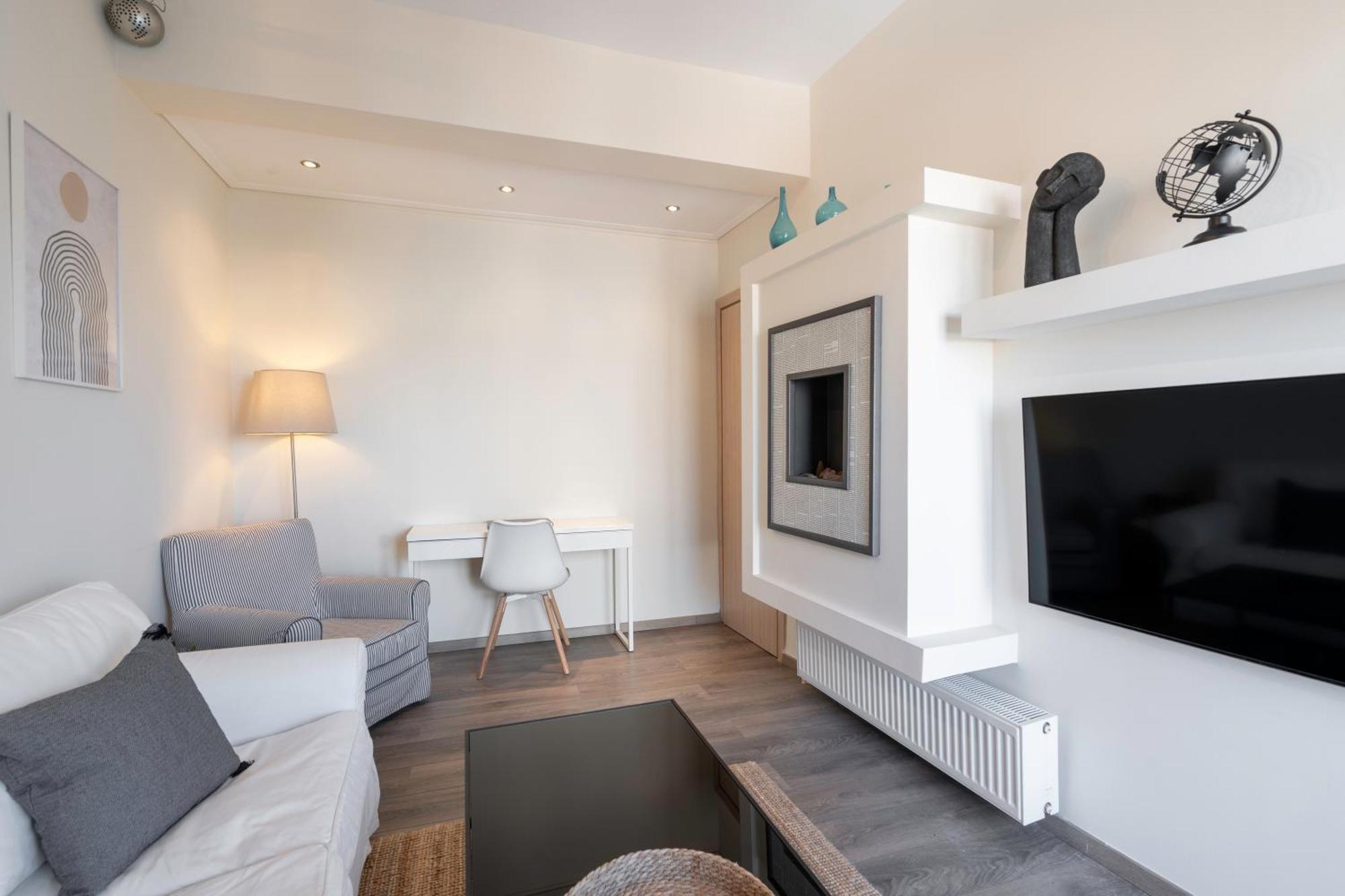 City Oasis: Newly Renovated 2Br Apt In City Center أثينا المظهر الخارجي الصورة